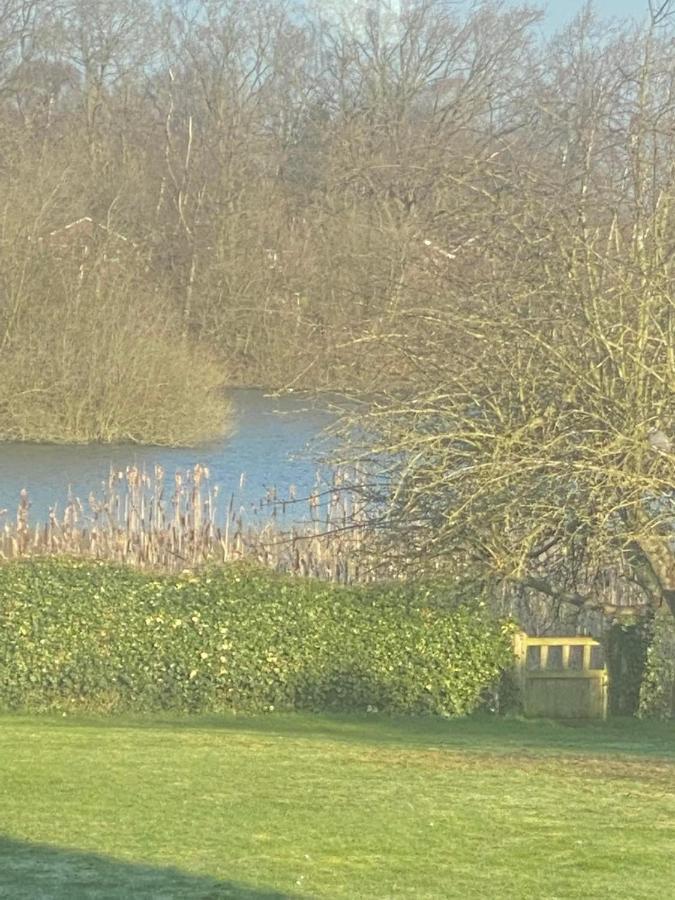 Twenty Bed & Breakfast Skellingthorpe Bagian luar foto