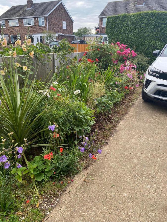 Twenty Bed & Breakfast Skellingthorpe Bagian luar foto